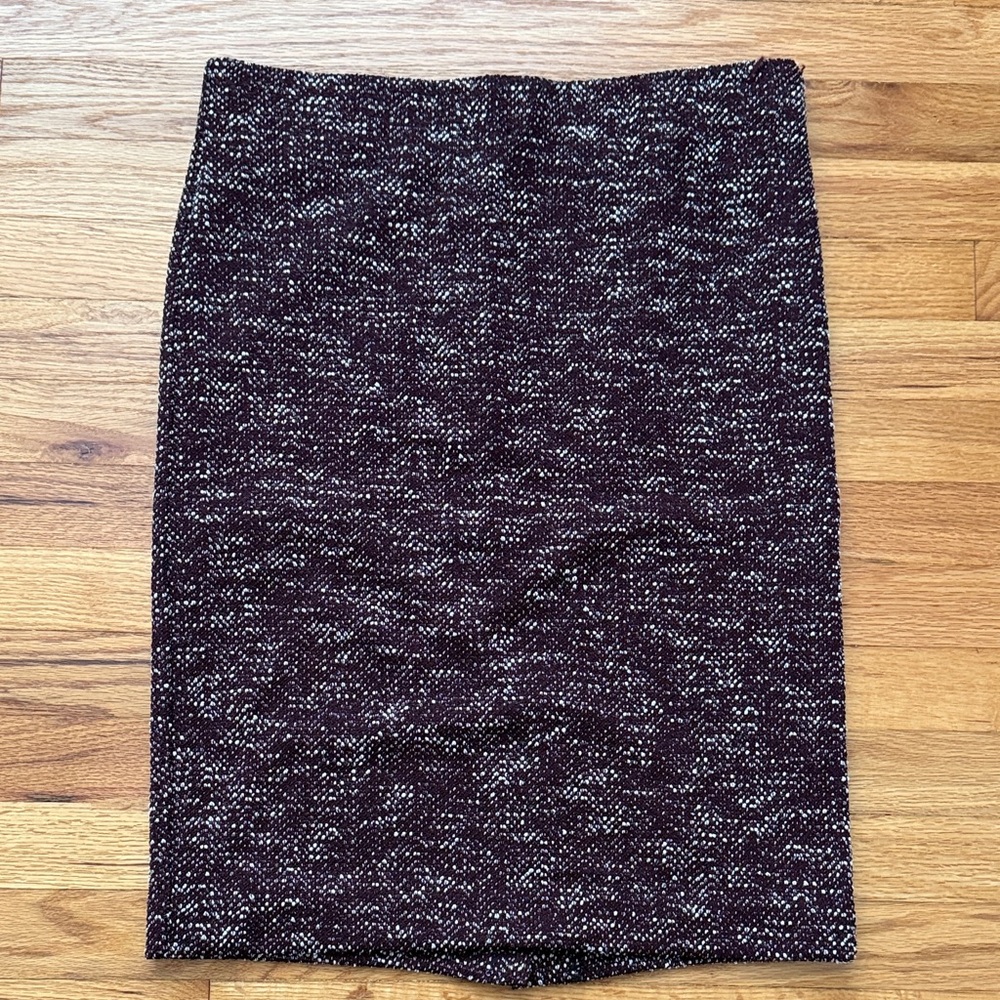 NWT Ann Taylor Elegant Tweed Skirt in Burgundy, Black & White Medium
